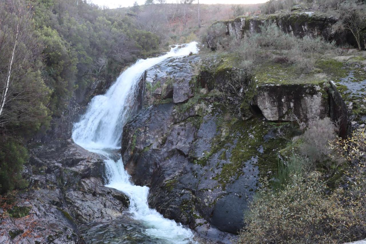Гостьовий будинок Quinta Da Riba Ma Santa Leocadia Екстер'єр фото